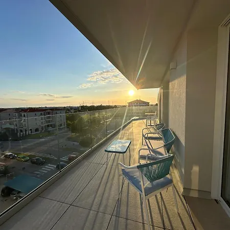 Haus Margarete - Attico Infinity Vista Mare Con Jacuzzi - Agenzia Cocal Appartamento *